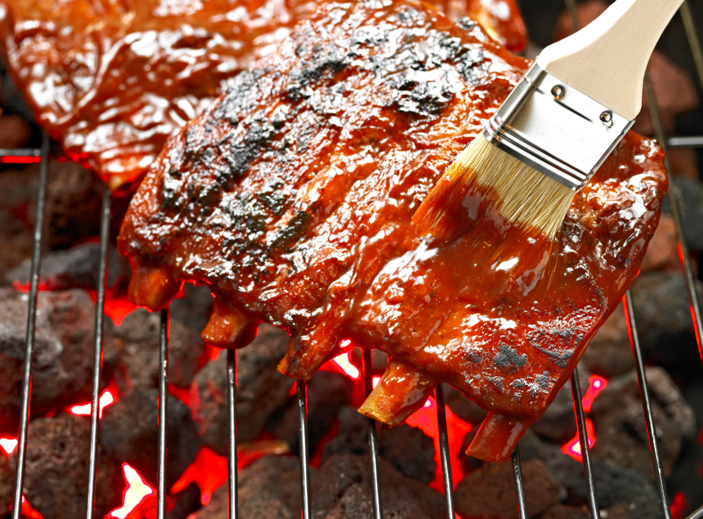 Baby Back Ribs vom Ibérico Schwein, tiefgekühlt | 1 Rack vakuumiert | Ibérico Westfalia vom Hof Vincke | Deutschland | 0,8kg-1,5kg | nur 24,99€/kg